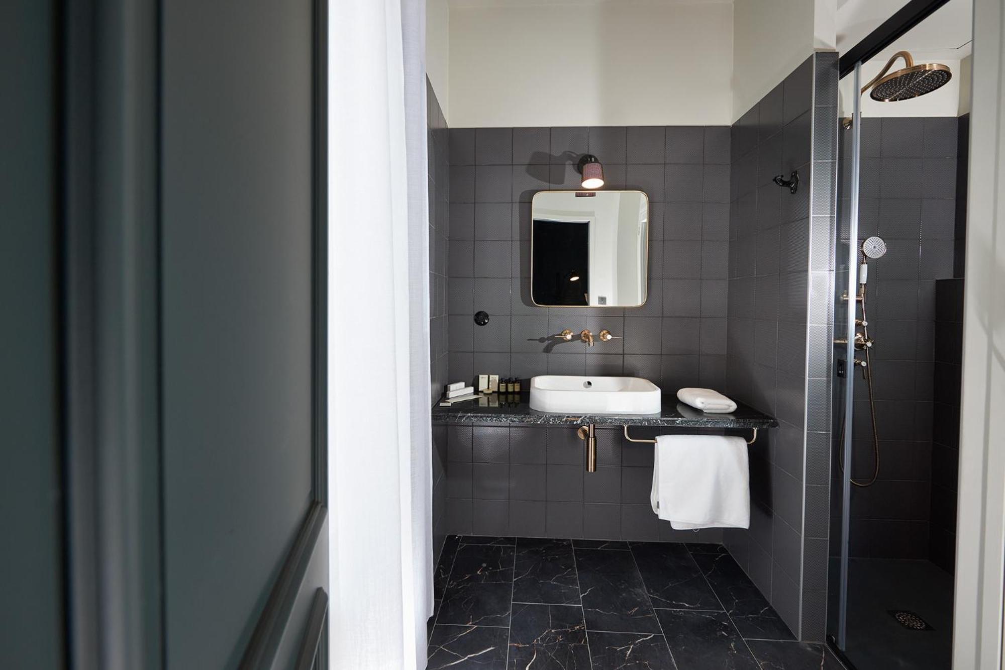 Hotel Victoria Βαλένς Εξωτερικό φωτογραφία